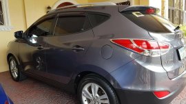 Selling Silver Hyundai Tucson in Angeles