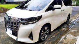 Selling 2018model Alphard, 90% Good condition