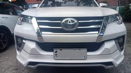 White Toyota Fortuner 2017 for sale in Bacoor