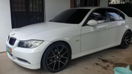  White Bmw 320I 2007 for sale in Valenzuela