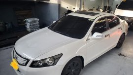 Pearl White Honda Accord 2008 for sale in Manila