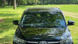 Black Toyota Innova 2016 for sale in Manila