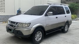 Isuzu Crosswind 2012