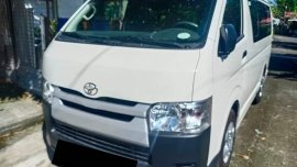 2020 Toyota Hi-ace Commuter