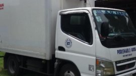 Sell White 2015 Mitsubishi Fuso in Manila