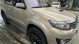 Selling Silver Toyota Fortuner 2015 in Pasig