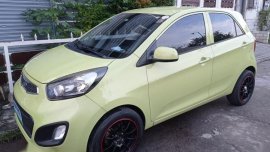 Sell Yellow 2010 Kia Picanto in Angeles