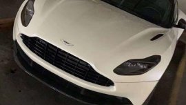 Selling White Aston Martin DB11 2018 in Makati