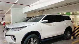 White Toyota Fortuner 2018 for sale in Manila
