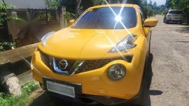 Selling Yellow Nissan Juke 2018 in Cebu