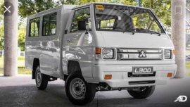 Mitsubishi L300 FB DUAL AC 3000 Manual