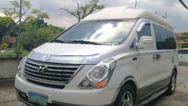 Selling White Hyundai Starex 2013 in Muntinlupa