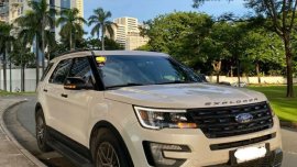 White Ford Explorer 2017 for sale in Manila