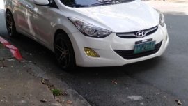 White Hyundai Elantra 2012 for sale in Quezon City