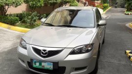 Selling Brightsilver Mazda 3 2011 in Makati