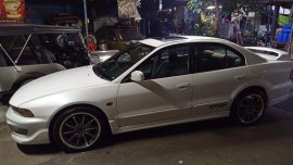White Mitsubishi Galant Shark 2000 in Manila