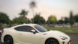 White Toyota 86 2.0 GS 2017 for sale in Quezon