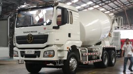 Selling Brand New Shacman H3000 6x4 Mixer Truck 10 wheel