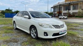Sell White 2013 Toyota Corolla Altis in Cebu