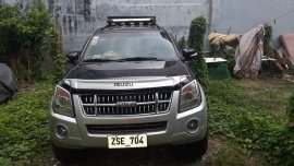 Black Isuzu Alterra 2008 for sale in Quezon City