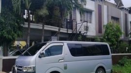 Selling Silver Toyota Hiace 2008 in San Pascual