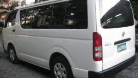 Sell White 2010 Toyota Hiace Van in Manila