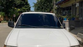 Selling White Ford Expedition 2003 in Las Piñas