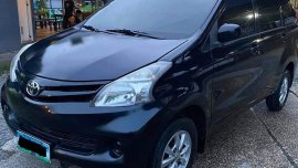 Selling Black Toyota Avanza 2013 in Manila