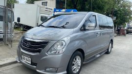 Selling Silver Hyundai Starex 2014 in Manila