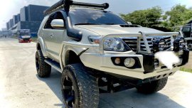 Sell Silver 2014 Toyota Fortuner in Manila