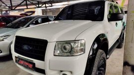 White Ford Everest 2007 for sale in Quezon City