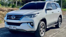 Selling White Toyota Fortuner 2017 in Bacolod