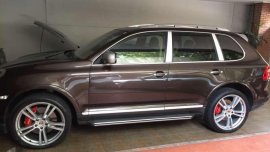  Porsche Cayenne Turbo s 2010