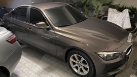 Sell Grey 2013 BMW 3 Series in Estancia