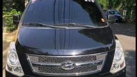 Selling Black Hyundai Grand Starex 2011 in Biñan