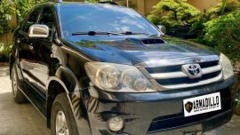 Black Toyota Fortuner 2008 for sale in Cebu