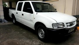 Isuzu Fuego 2003