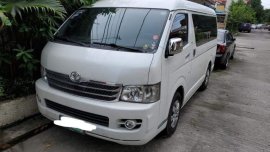 Toyota Hiace Super Grandia 2009