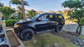 Black Mitsubishi Montero 2010 for sale in Santa Rosa