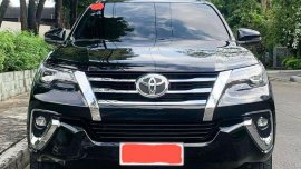 2018 Toyota Fortuner V 8K KMS ONLY TOP OF THE LINE Auto