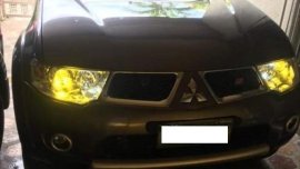 Selling Silver Mitsubishi Montero Sport 2012 in Caloocan