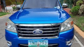 Sell Blue 2011 Ford New Everest in Las Piñas City