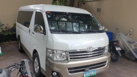 White Toyota Hiace Super Grandia 2011 for sale in San Juan