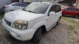 Sell White 2011 Nissan X-Trail in Manila