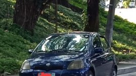 Blue Toyota Vitz 1999 for sale in Caloocan City