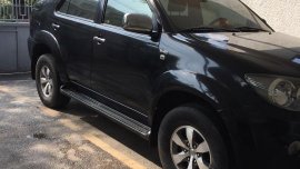 Selling Black Toyota Fortuner 2008 in Pasig