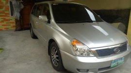 Selling Silver Kia Carnival 2010 in Parañaque