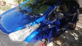 Selling Blue Hyundai Eon 2015 in San Jose del Monte