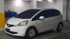White Honda Jazz 2010 for sale in Mandaluyong
