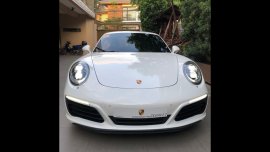 White Porsche 911 Carrera 2018 for sale in Quezon